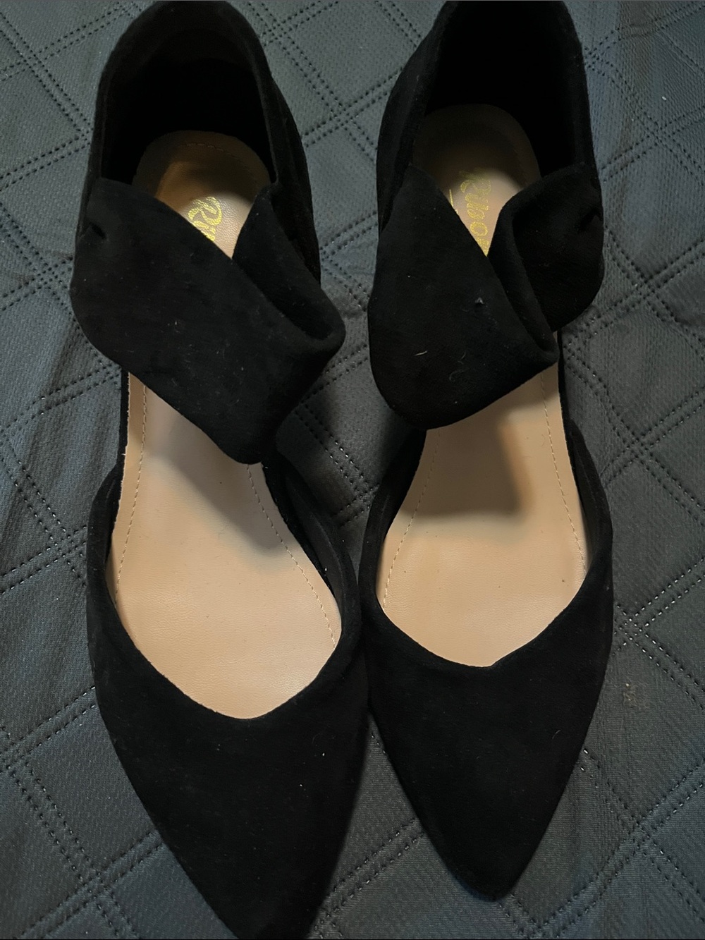 Women's Black Pointed-Toe D'Orsay Flats with Twist Strap